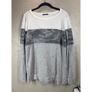 Pink Clover Ameya Brushed Knit Top Colorblock‎ Grey Camo Womens Size Medium